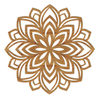 Handgefertigtes Lotus Mandala Holz Wandbild aus Pappelholz mit filigranem Mandala-Design in acht Holzoptiken, hergestellt in Österreich